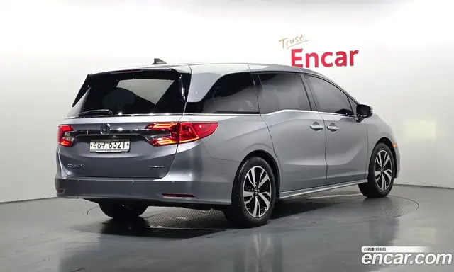 Honda Odyssey 2018 3.5 автомат (гидро), миниатюра 2