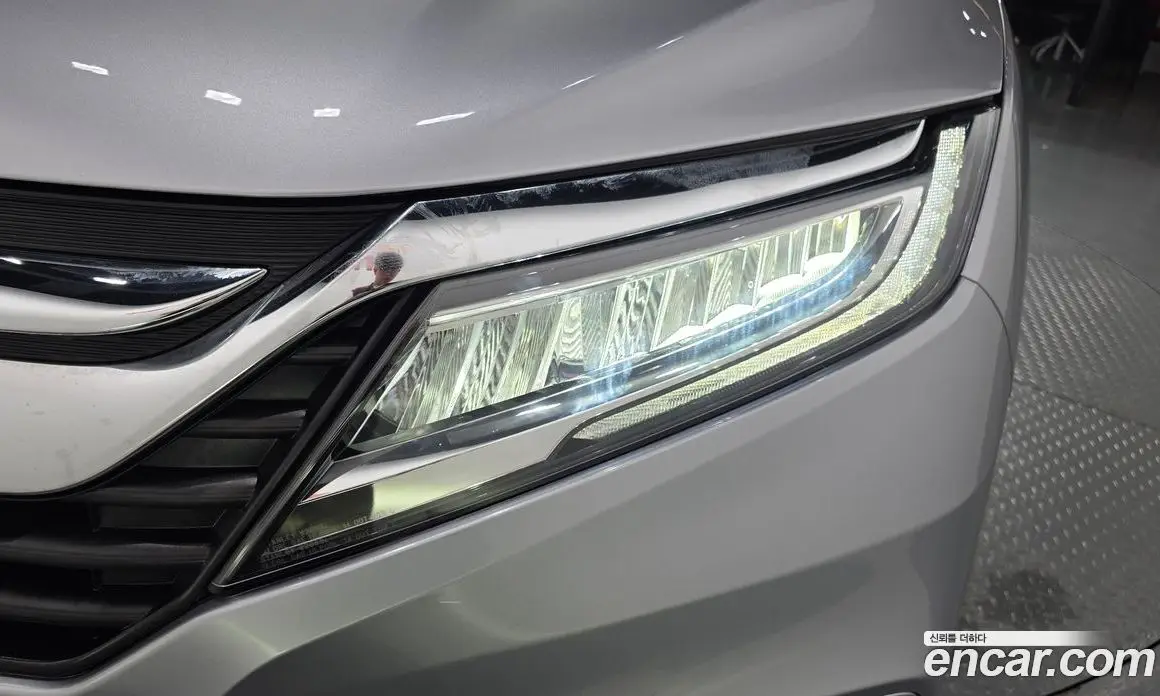 Honda Odyssey 2018 3.5 автомат (гидро), фото 8