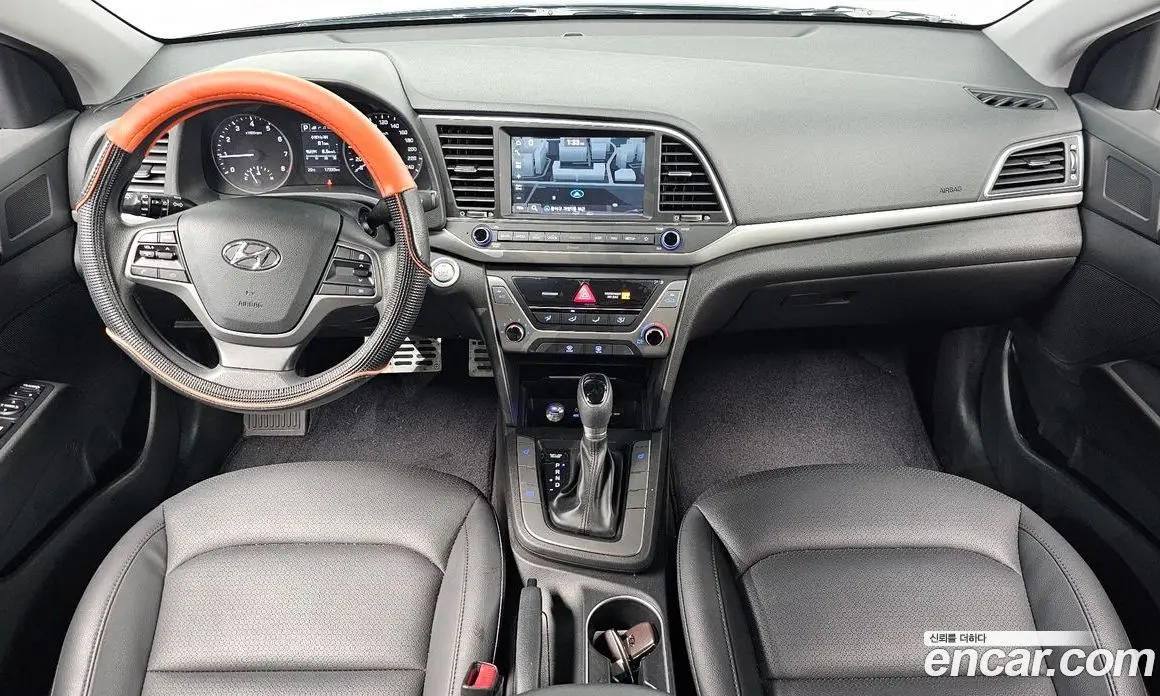 Hyundai Avante 2017 1.6 автомат (гидро), фото 9 Hyundai Avante 2017 1.6 автомат (гидро), фото 9