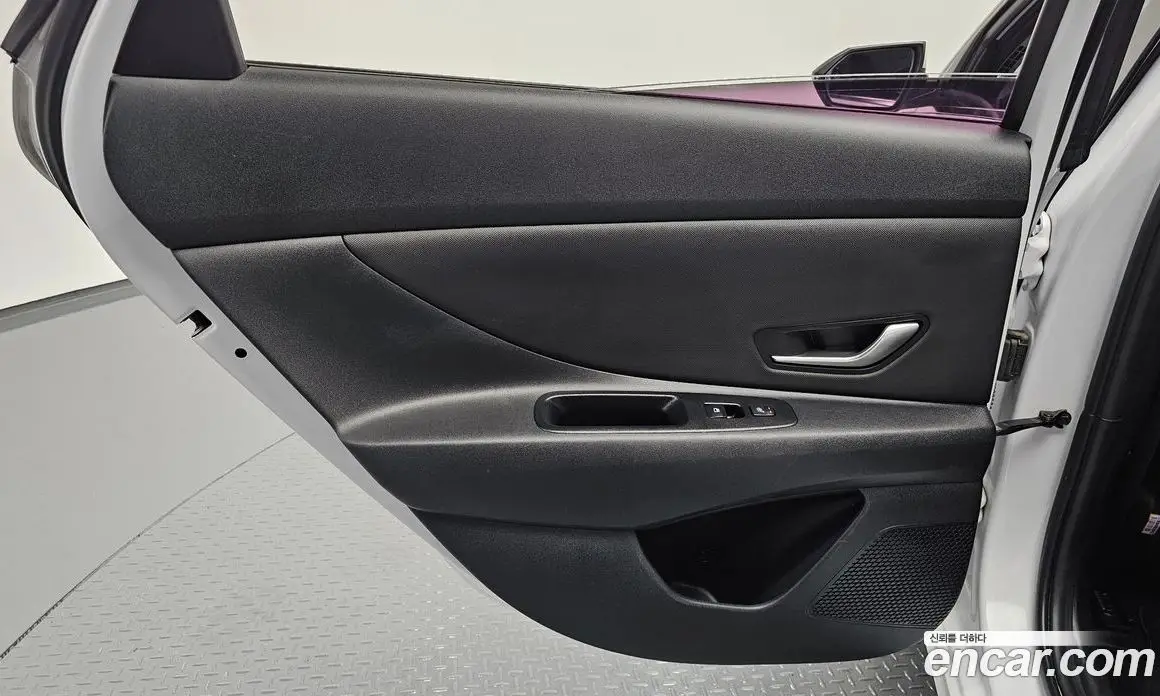 Hyundai Avante 2021 1.6 автомат (гидро), фото 15