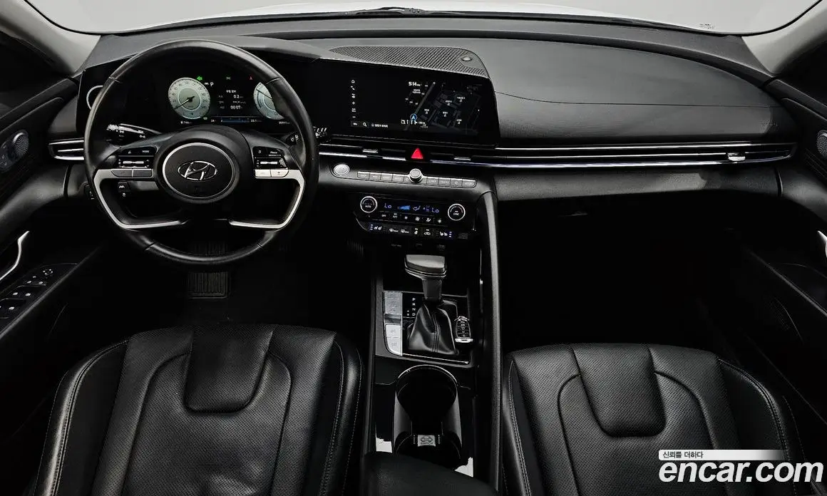 Hyundai Avante 2021 1.6 автомат (гидро), фото 10