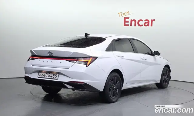 Hyundai Avante 2022 1.6 автомат (гидро), миниатюра 2