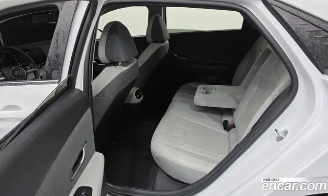 Hyundai Avante 2022 1.6 автомат (гидро), миниатюра 12