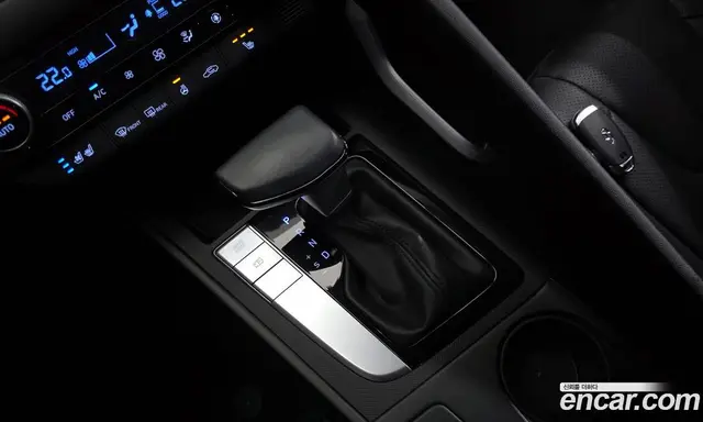 Hyundai Avante 2022 1.6 автомат (гидро), миниатюра 11