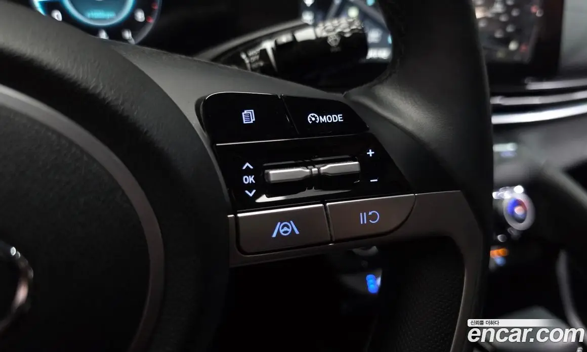 Hyundai Avante 2022 1.6 автомат (гидро), фото 20