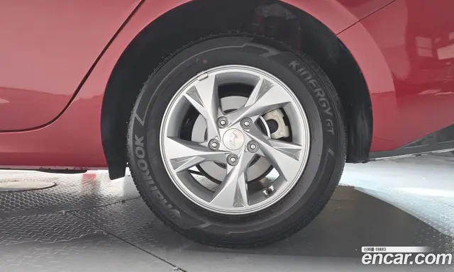 Hyundai Avante 2022 1.6 автомат (гидро), миниатюра 6