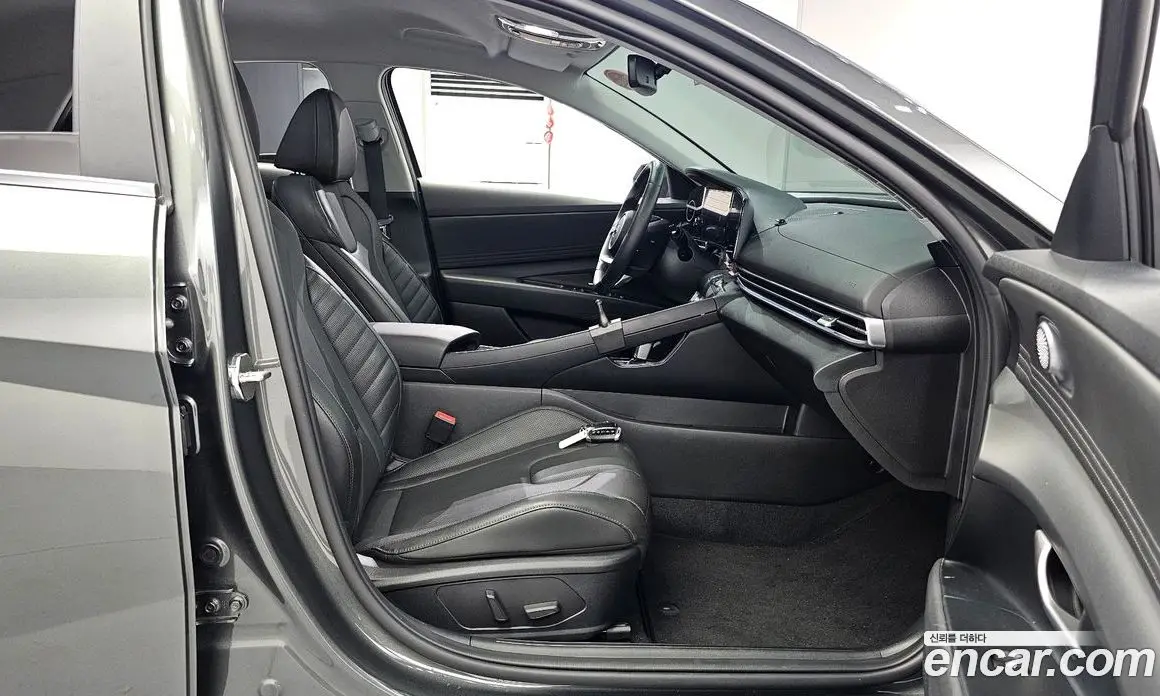 Hyundai Avante 2022 1.6 автомат (гидро), фото 16 Hyundai Avante 2022 1.6 автомат (гидро), фото 16