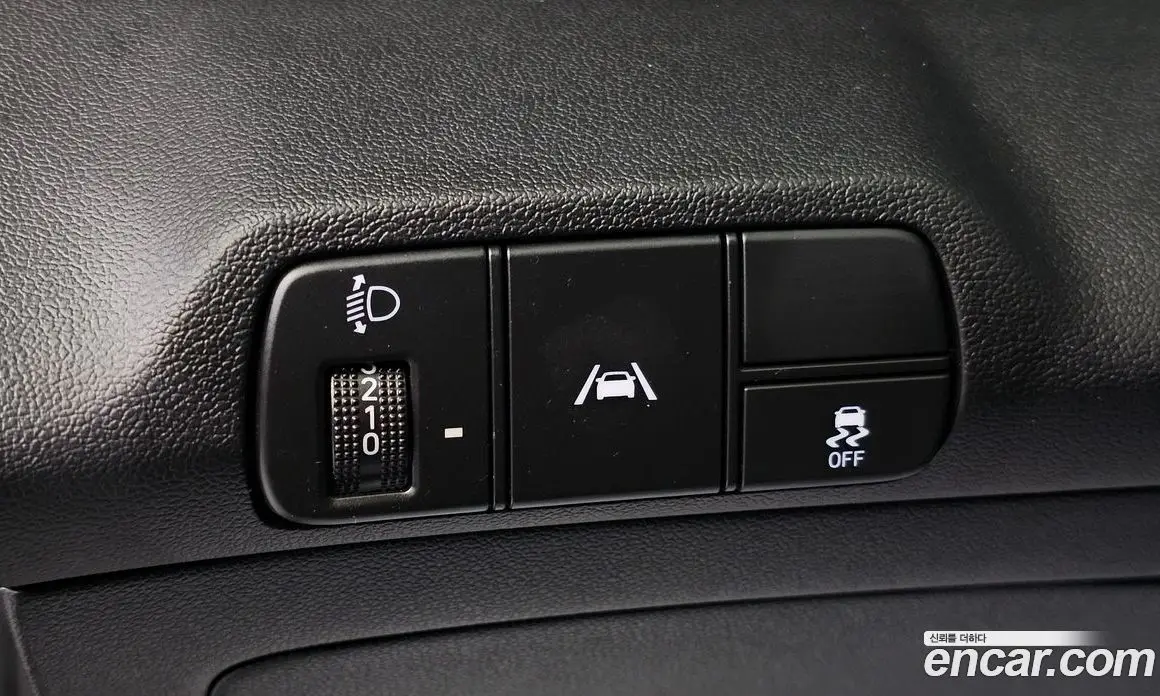 Hyundai Avante 2022 1.6 автомат (гидро), фото 28 Hyundai Avante 2022 1.6 автомат (гидро), фото 28