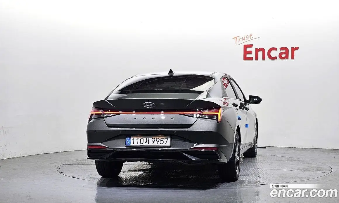 Hyundai Avante 2022 1.6 автомат (гидро), фото 4 Hyundai Avante 2022 1.6 автомат (гидро), фото 4
