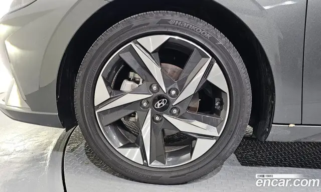 Hyundai Avante 2022 1.6 автомат (гидро), миниатюра 5 Hyundai Avante 2022 1.6 автомат (гидро), миниатюра 5