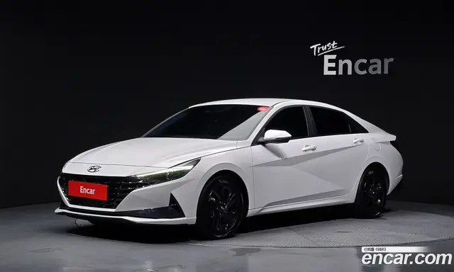 Hyundai Avante 2023 1.6 автомат (гидро), миниатюра 1
