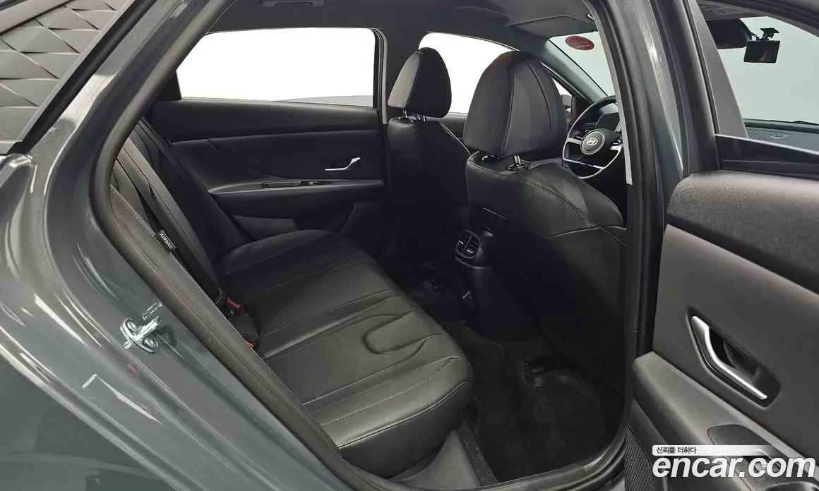Hyundai Avante 2026 1.6 автомат (гидро), фото 16 Hyundai Avante 2026 1.6 автомат (гидро), фото 16