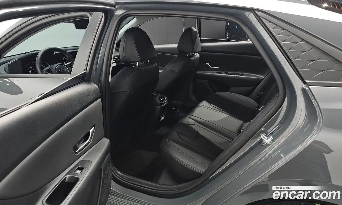 Hyundai Avante 2026 1.6 автомат (гидро), фото 18 Hyundai Avante 2026 1.6 автомат (гидро), фото 18