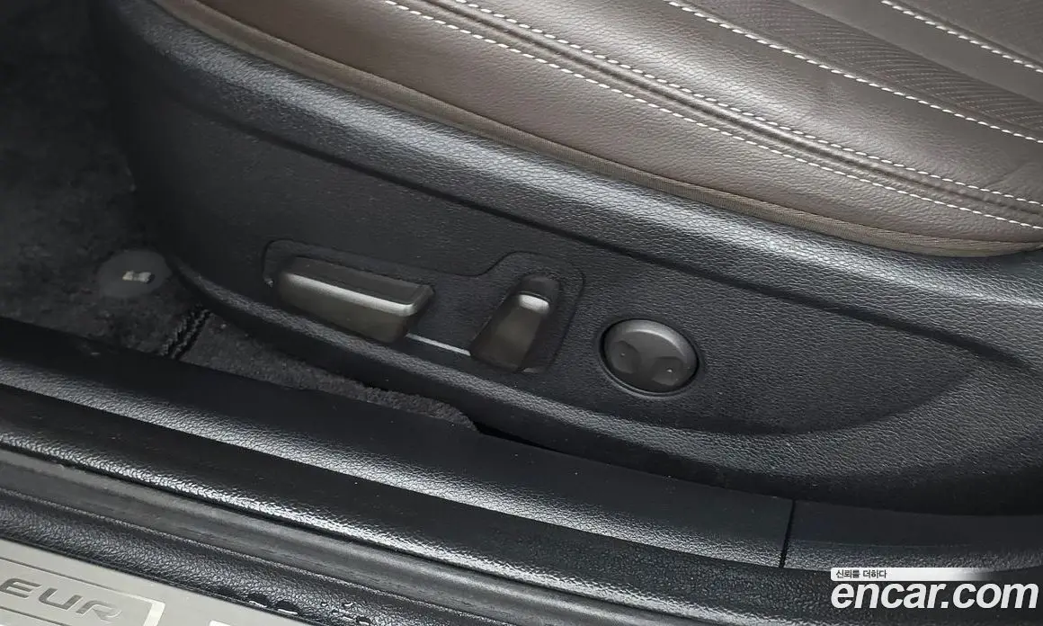 Hyundai Grandeur 2019 2.4 автомат (гидро), фото 31 Hyundai Grandeur 2019 2.4 автомат (гидро), фото 31