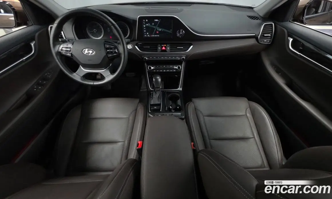 Hyundai Grandeur 2019 2.4 автомат (гидро), фото 10 Hyundai Grandeur 2019 2.4 автомат (гидро), фото 10