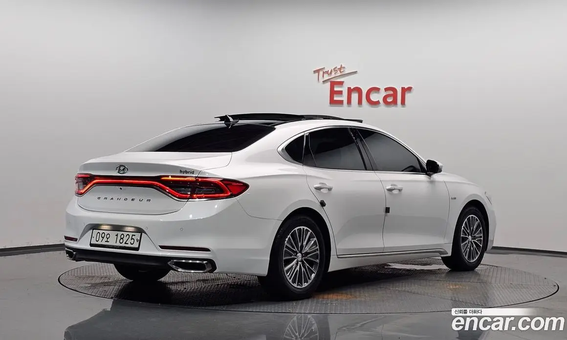 Hyundai Grandeur 2019 2.4 автомат (гидро), фото 1 Hyundai Grandeur 2019 2.4 автомат (гидро), фото 1