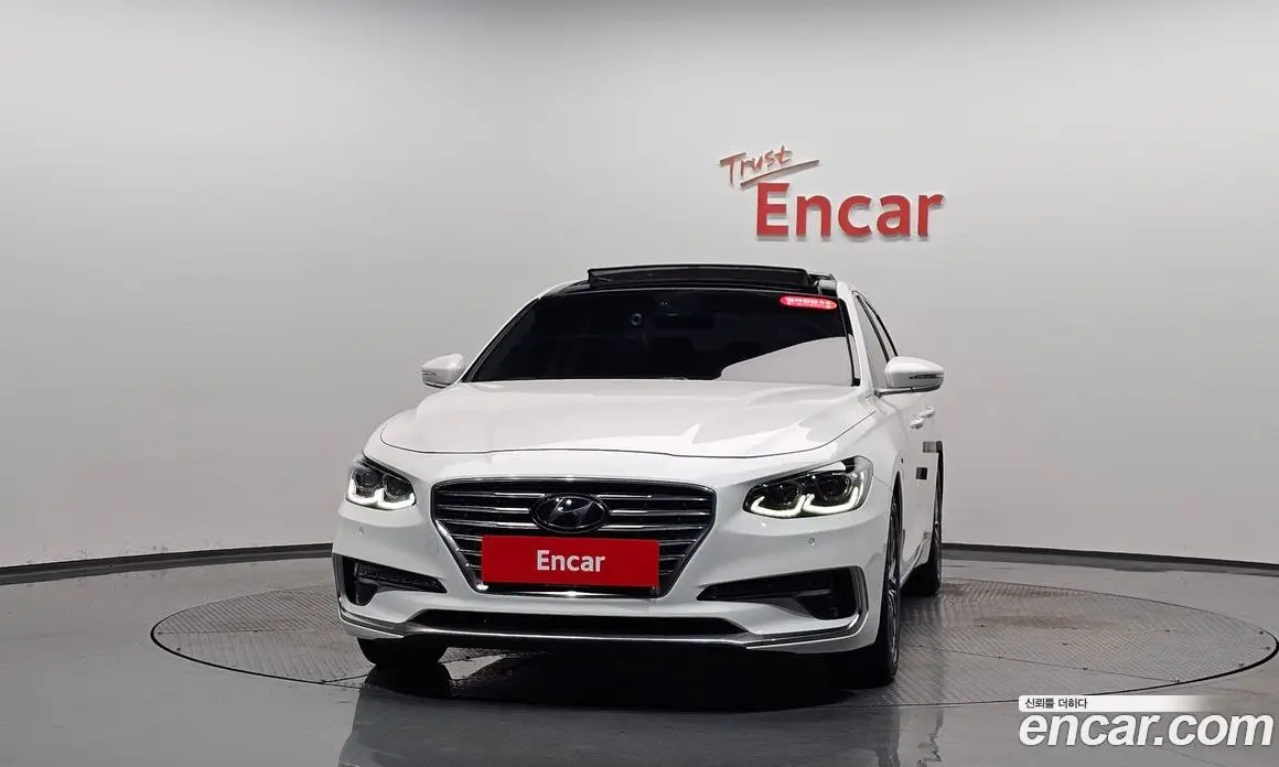 Hyundai Grandeur 2019 2.4 автомат (гидро), фото 2 Hyundai Grandeur 2019 2.4 автомат (гидро), фото 2