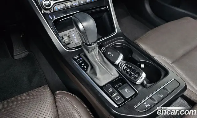 Hyundai Grandeur 2019 2.4 автомат (гидро), миниатюра 11 Hyundai Grandeur 2019 2.4 автомат (гидро), миниатюра 11