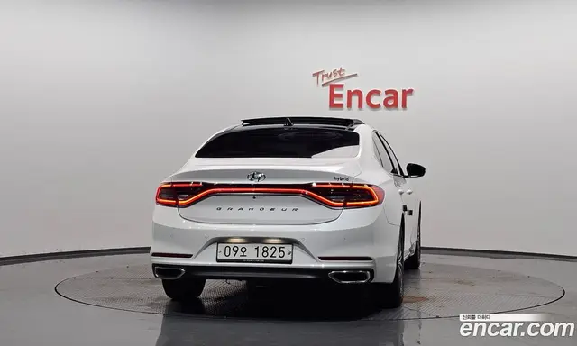 Hyundai Grandeur 2019 2.4 автомат (гидро), миниатюра 3 Hyundai Grandeur 2019 2.4 автомат (гидро), миниатюра 3