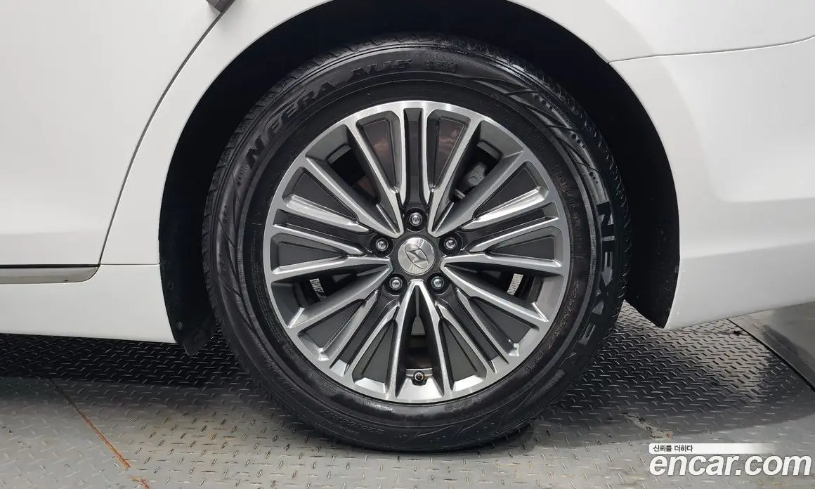 Hyundai Grandeur 2019 2.4 автомат (гидро), фото 6 Hyundai Grandeur 2019 2.4 автомат (гидро), фото 6
