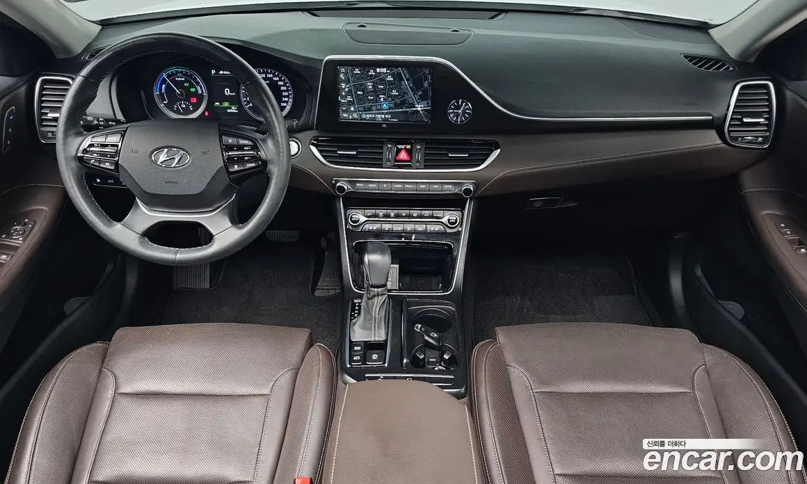 Hyundai Grandeur 2019 2.4 автомат (гидро), фото 9 Hyundai Grandeur 2019 2.4 автомат (гидро), фото 9