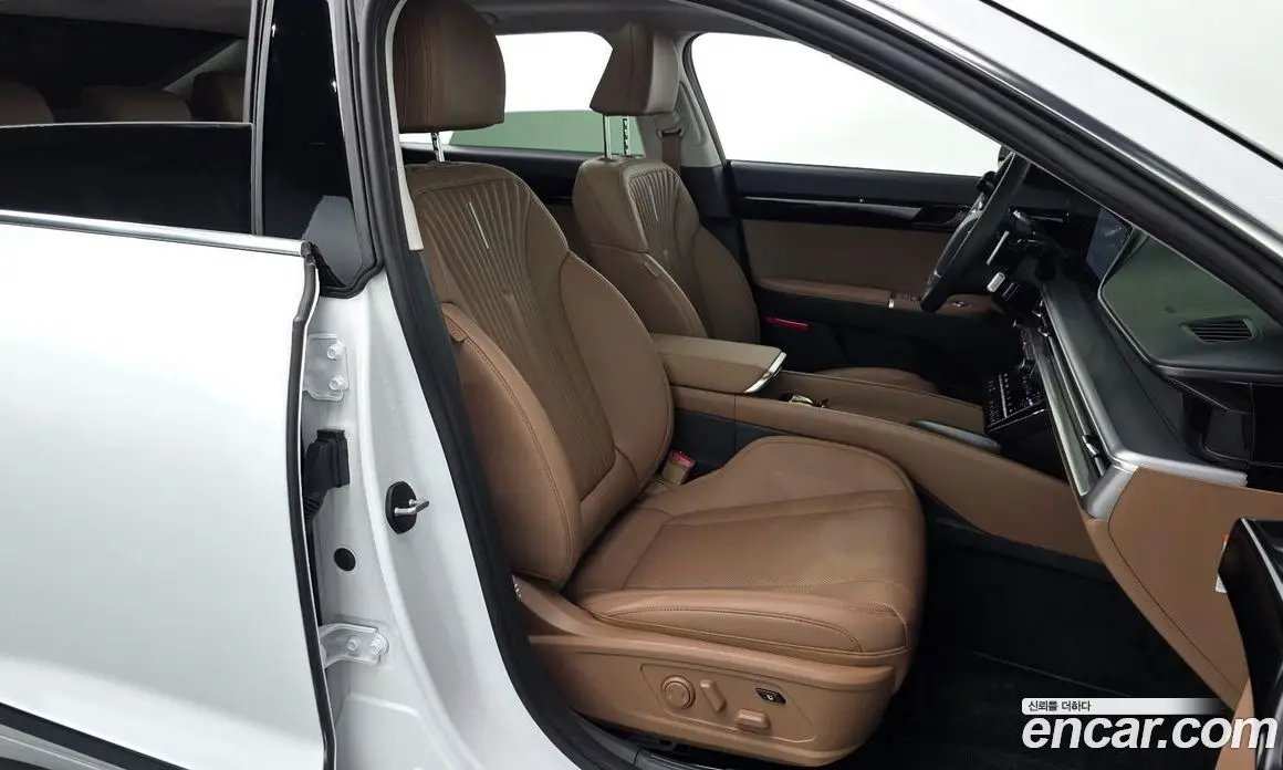 Hyundai Grandeur 2025 1.6 автомат (гидро), фото 16 Hyundai Grandeur 2025 1.6 автомат (гидро), фото 16