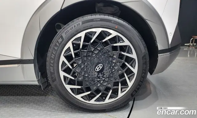 Hyundai Ioniq 5 2023 0.1 автомат (гидро), миниатюра 7 Hyundai Ioniq 5 2023 0.1 автомат (гидро), миниатюра 7