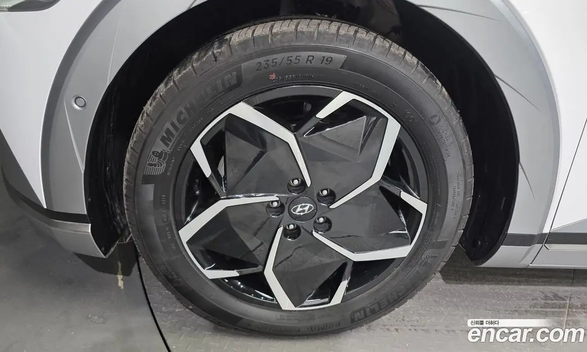 Hyundai Ioniq 5 2024 0.1 автомат (гидро), фото 5 Hyundai Ioniq 5 2024 0.1 автомат (гидро), фото 5