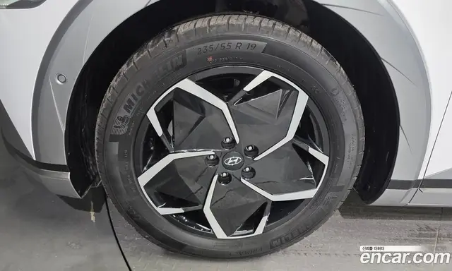 Hyundai Ioniq 5 2024 0.1 автомат (гидро), миниатюра 5 Hyundai Ioniq 5 2024 0.1 автомат (гидро), миниатюра 5