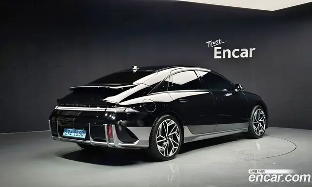 Hyundai Ioniq 6 2023 0.1 автомат (гидро), миниатюра 1 Hyundai Ioniq 6 2023 0.1 автомат (гидро), миниатюра 1