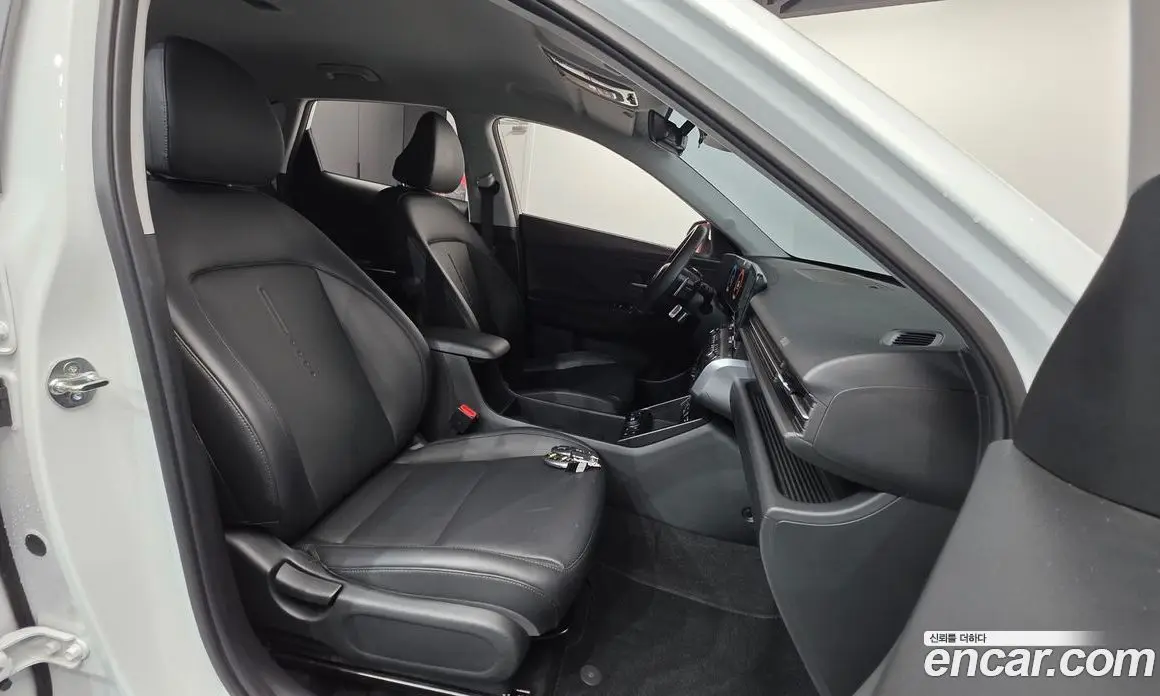 Hyundai Kona 2024 2.0 автомат (гидро), фото 10
