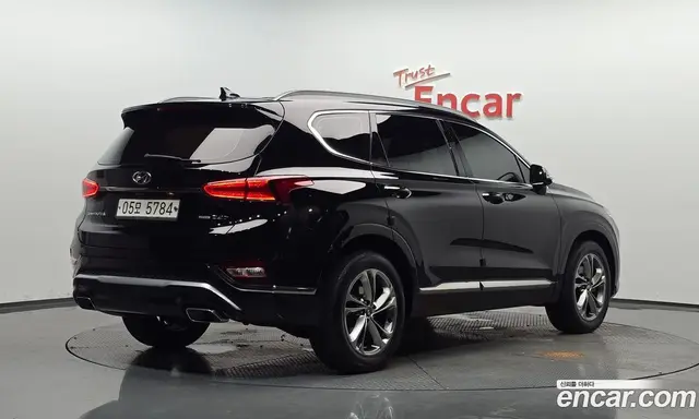 Hyundai Santa Fe 2018 2.2 автомат (гидро), миниатюра 1 Hyundai Santa Fe 2018 2.2 автомат (гидро), миниатюра 1