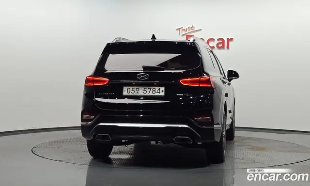 Hyundai Santa Fe 2018 2.2 автомат (гидро), миниатюра 3 Hyundai Santa Fe 2018 2.2 автомат (гидро), миниатюра 3