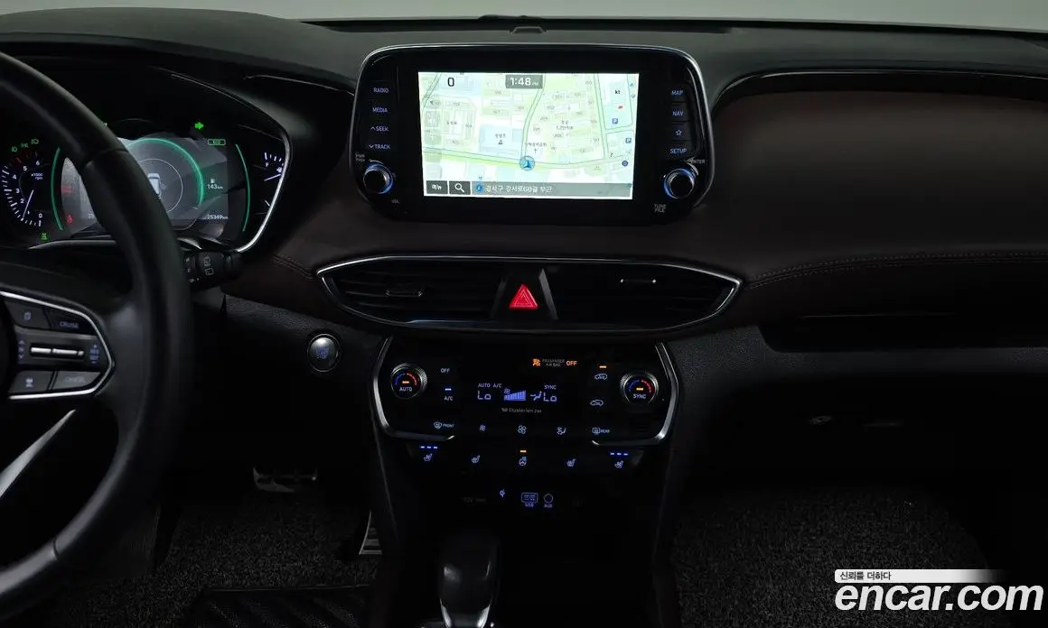 Hyundai Santa Fe 2018 2.2 автомат (гидро), фото 30 Hyundai Santa Fe 2018 2.2 автомат (гидро), фото 30