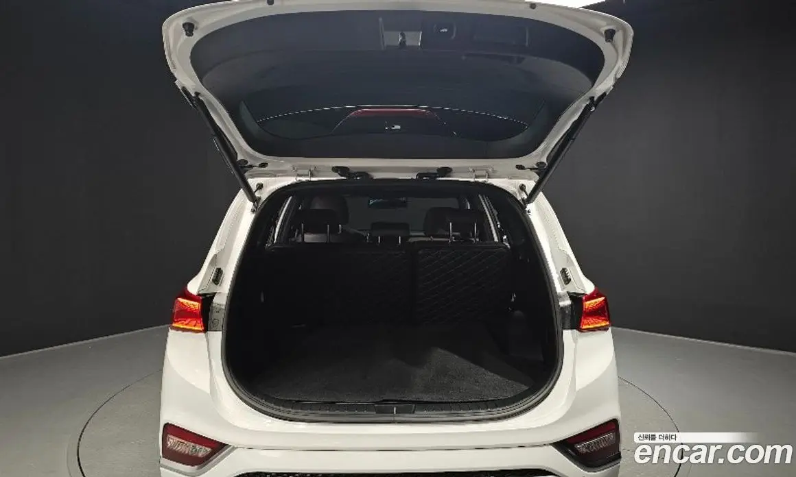 Hyundai Santa Fe 2020 2.0 автомат (гидро), фото 20 Hyundai Santa Fe 2020 2.0 автомат (гидро), фото 20