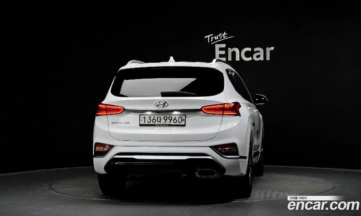 Hyundai Santa Fe 2020 2.0 автомат (гидро), фото 4 Hyundai Santa Fe 2020 2.0 автомат (гидро), фото 4