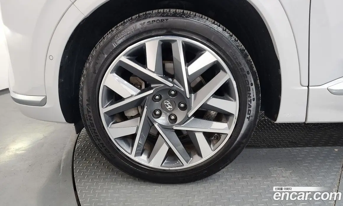 Hyundai Santa Fe 2021 2.5 автомат (гидро), фото 5