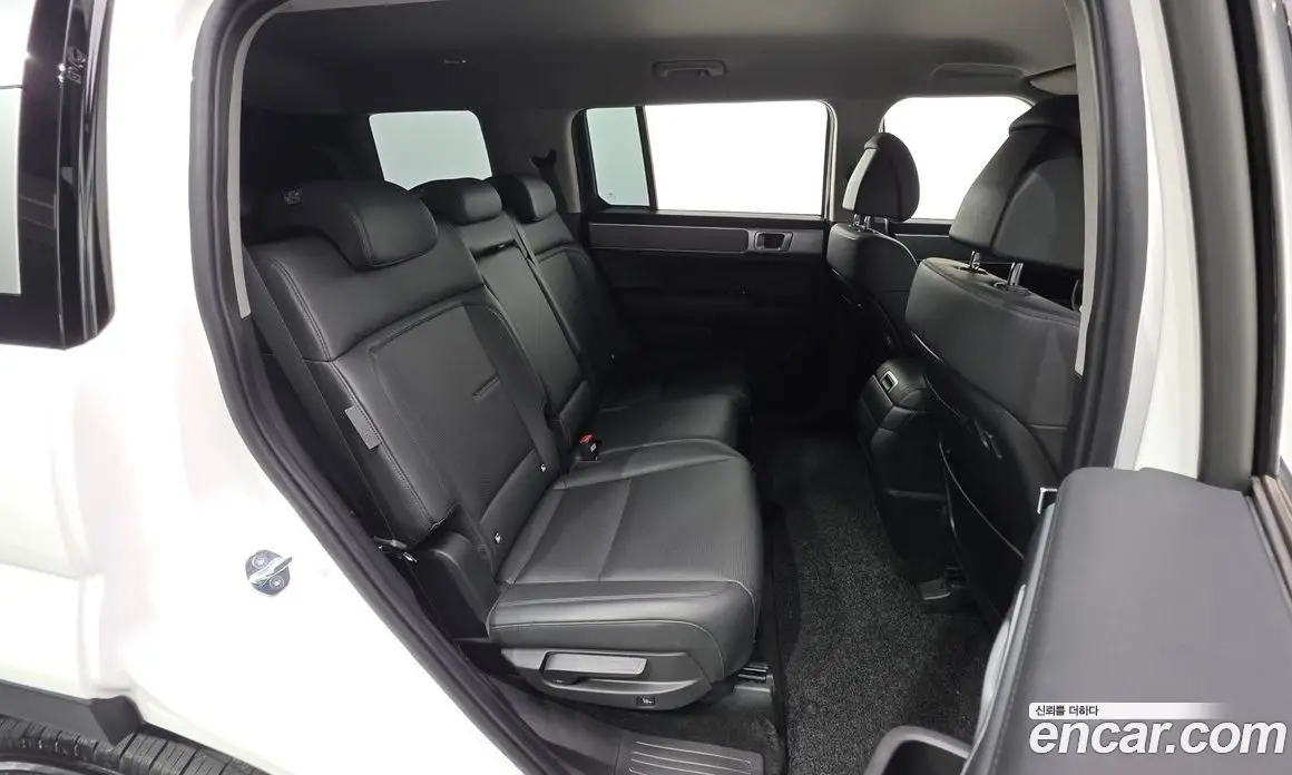 Hyundai Santa Fe 2023 2.5 автомат (гидро), фото 19 Hyundai Santa Fe 2023 2.5 автомат (гидро), фото 19