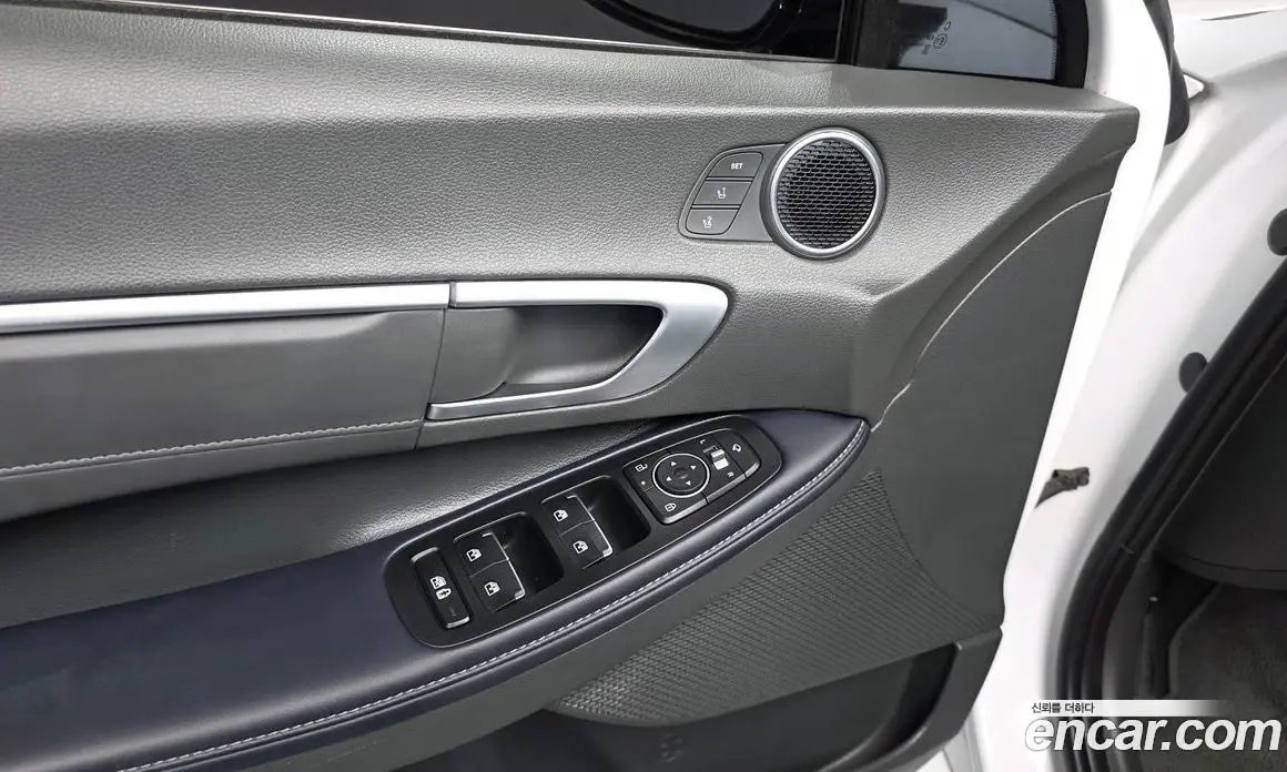 Hyundai Sonata 2023 2.0 автомат (гидро), фото 30 Hyundai Sonata 2023 2.0 автомат (гидро), фото 30