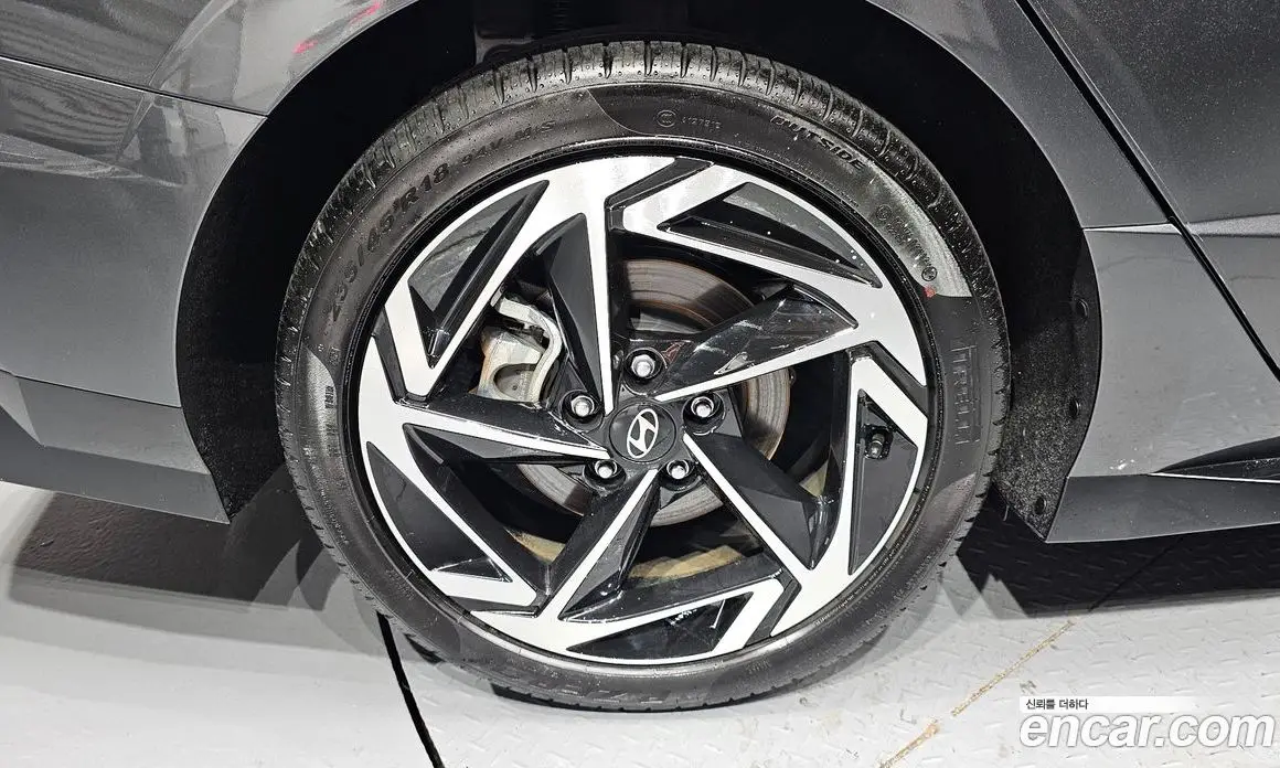 Hyundai Sonata 2024 2.0 автомат (гидро), фото 5 Hyundai Sonata 2024 2.0 автомат (гидро), фото 5