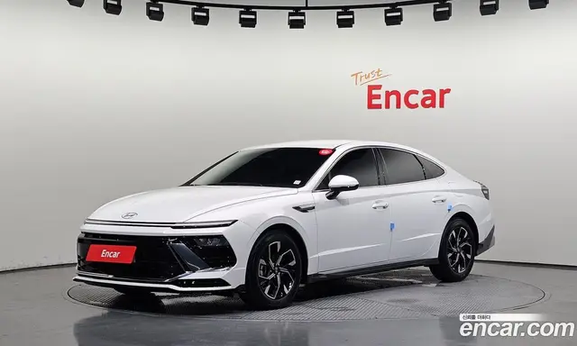 Hyundai Sonata 2026 1.6 автомат (гидро), миниатюра 1 Hyundai Sonata 2026 1.6 автомат (гидро), миниатюра 1