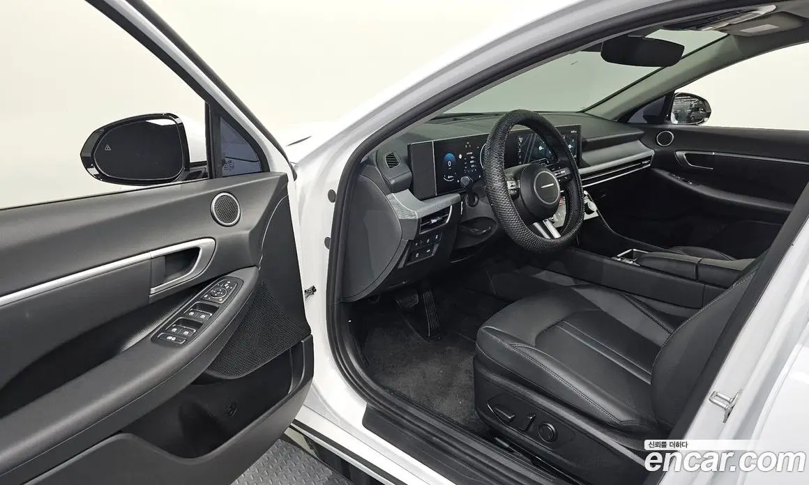 Hyundai Sonata 2026 1.6 автомат (гидро), фото 13 Hyundai Sonata 2026 1.6 автомат (гидро), фото 13