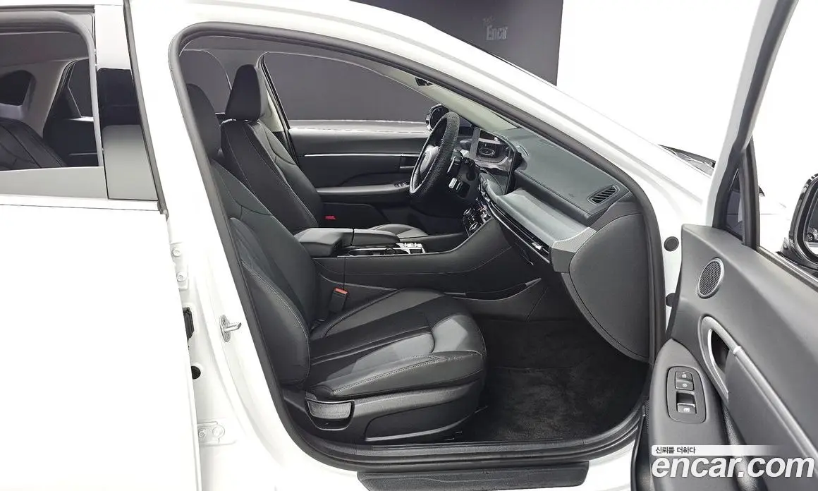 Hyundai Sonata 2026 1.6 автомат (гидро), фото 16 Hyundai Sonata 2026 1.6 автомат (гидро), фото 16