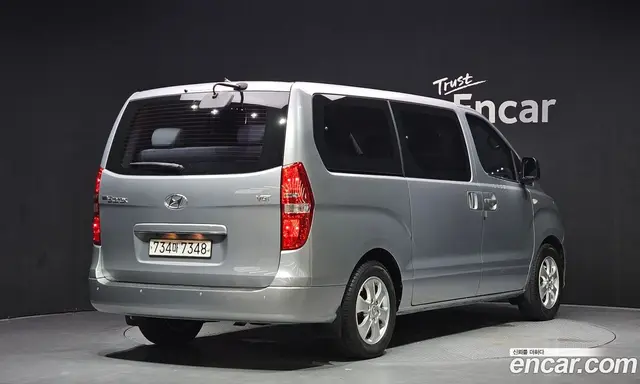 Hyundai Starex 2018 2.5 автомат (гидро), миниатюра 2 Hyundai Starex 2018 2.5 автомат (гидро), миниатюра 2