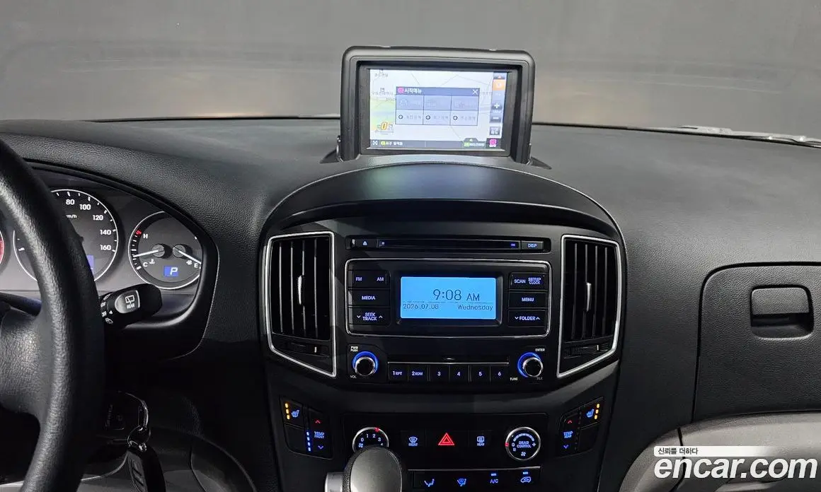 Hyundai Starex 2018 2.5 автомат (гидро), фото 15 Hyundai Starex 2018 2.5 автомат (гидро), фото 15