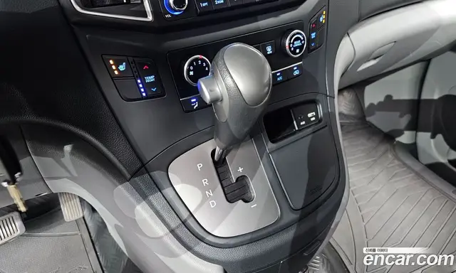 Hyundai Starex 2018 2.5 автомат (гидро), миниатюра 9 Hyundai Starex 2018 2.5 автомат (гидро), миниатюра 9