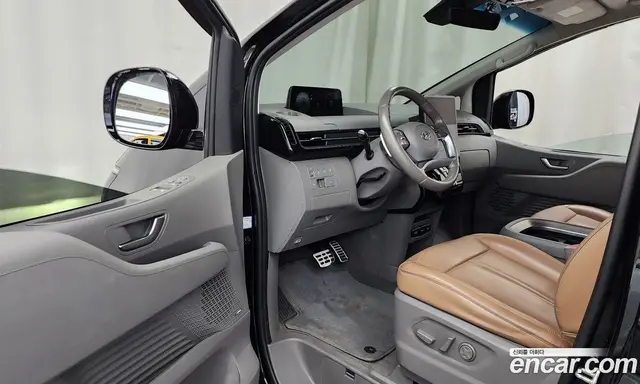 Hyundai Staria 2023 2.2 автомат (гидро), миниатюра 12