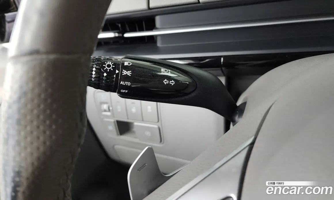 Hyundai Staria 2023 2.2 автомат (гидро), фото 29