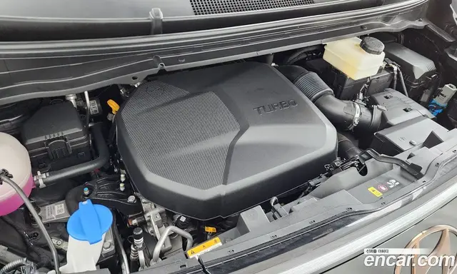 Hyundai Staria 2023 2.2 автомат (гидро), миниатюра 5