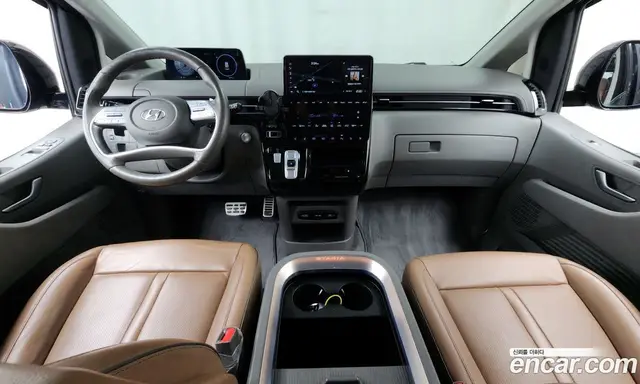 Hyundai Staria 2023 2.2 автомат (гидро), миниатюра 9